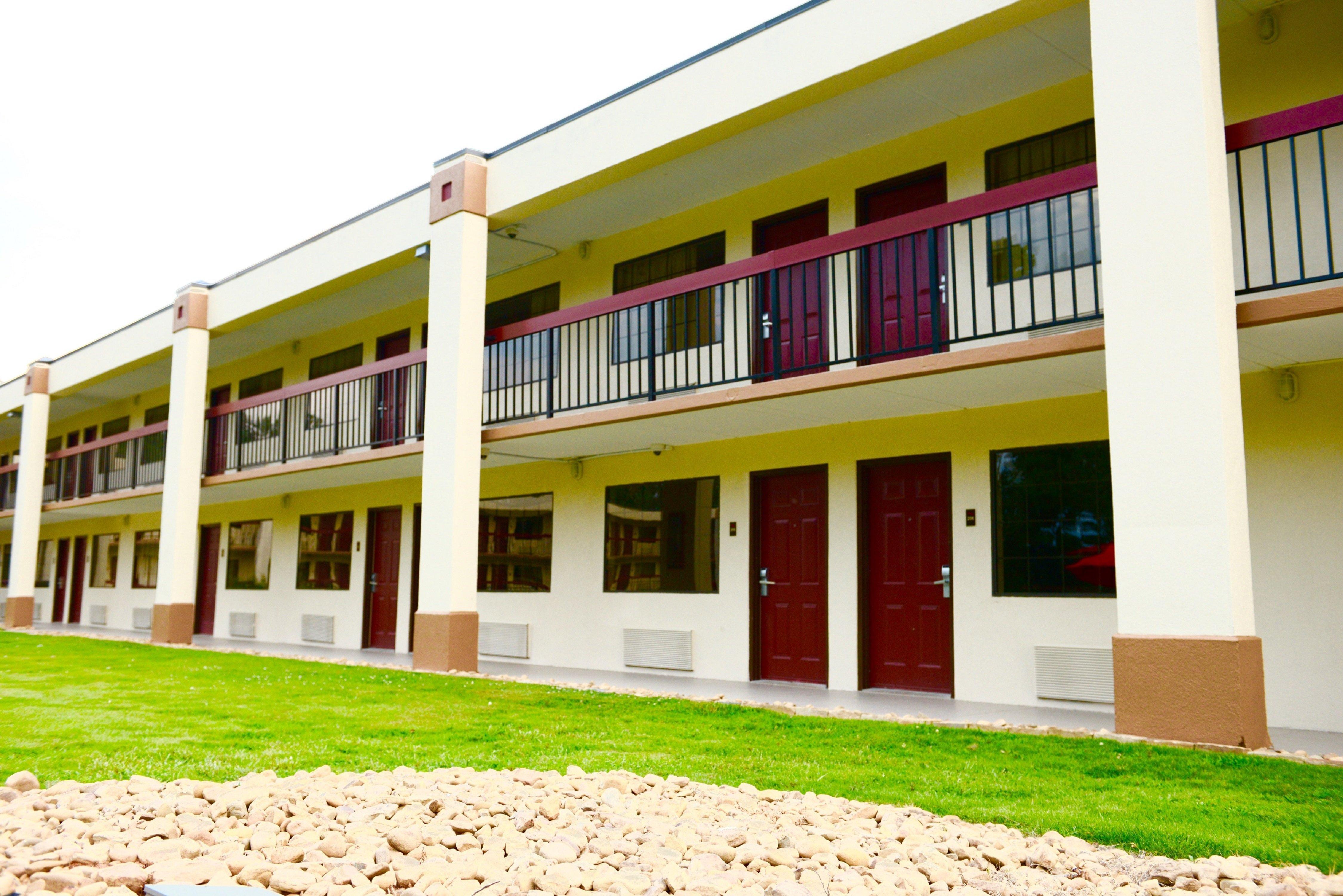 Red Roof Inn & Suites Commerce - Athens Ngoại thất bức ảnh